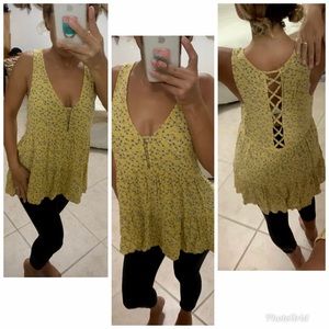 ❌SOLD❌Free People Flowy Top